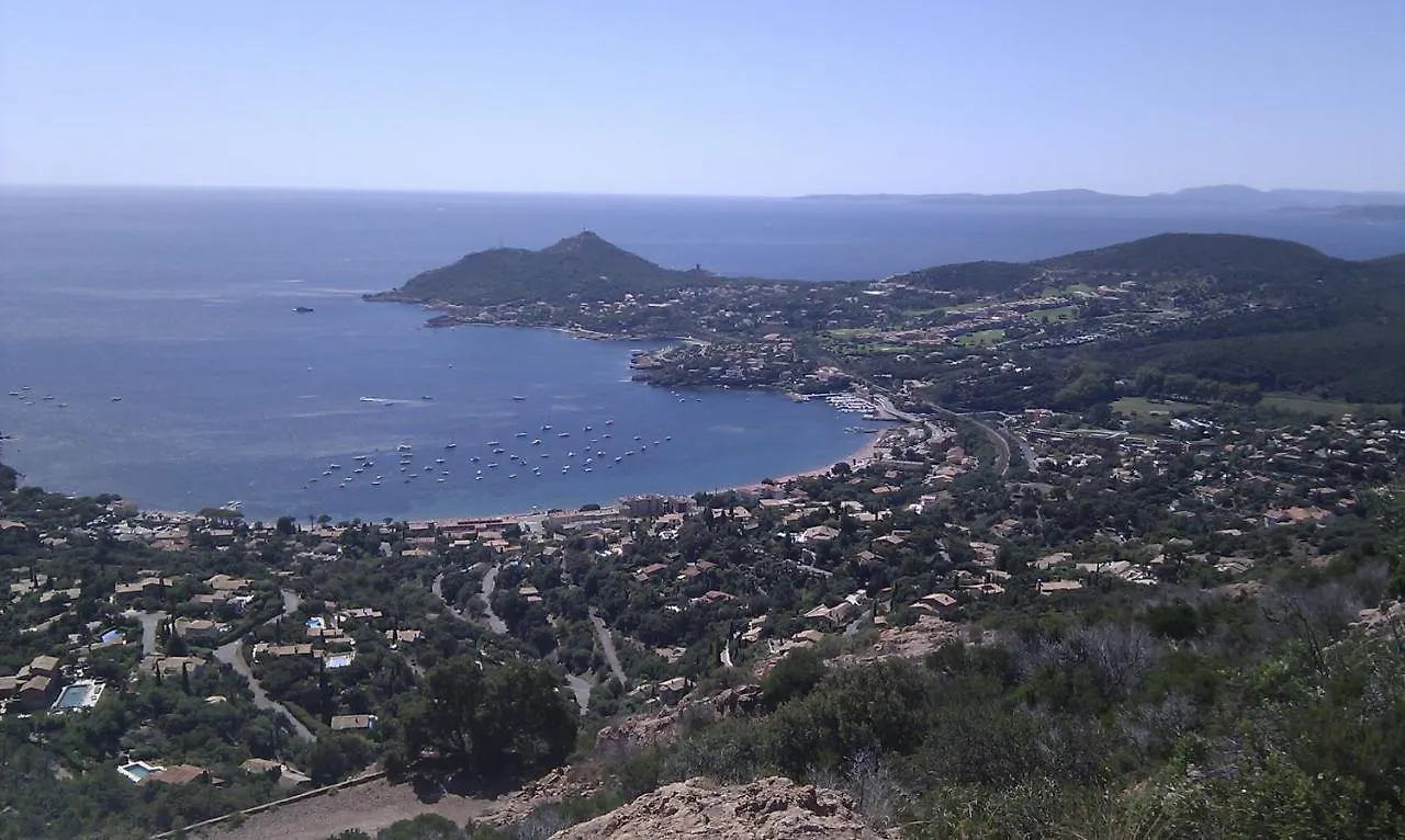 Cap Esterel Village : 3 Pieces Renove Vue Mer Au Calme V3 - Esterel Vacances 282La Saint-Raphaël Frankrijk
